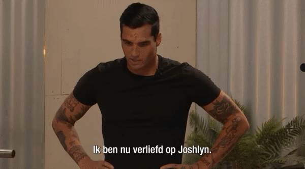 3d33f4bbdc6e926d5e6e022f4b0b158a.gif