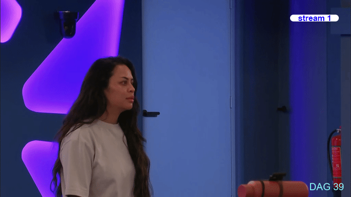 405271e39cb7c207098cd51dd6fccf44.gif
