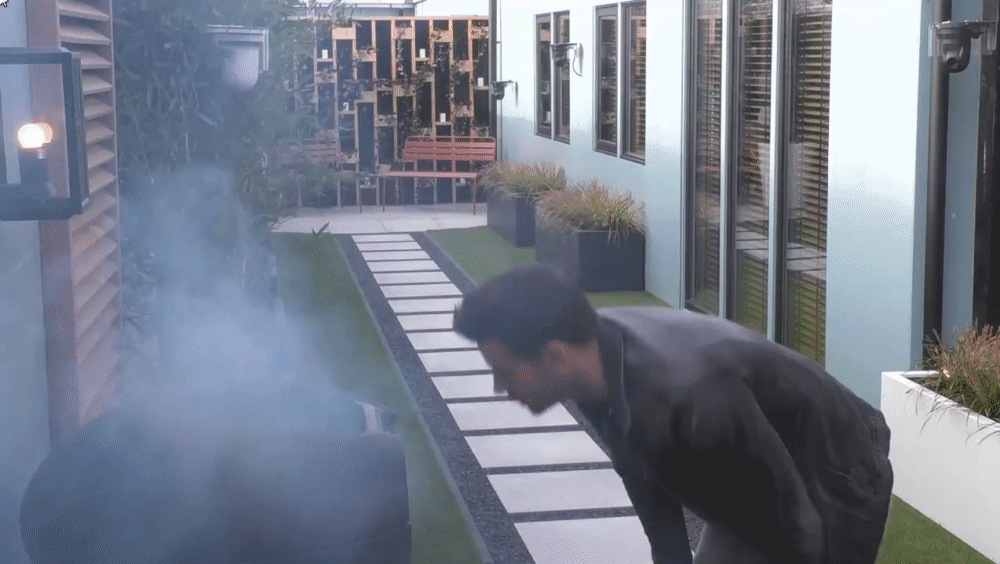 4121753e1354d7c0d3d82699e1ba9f31.gif