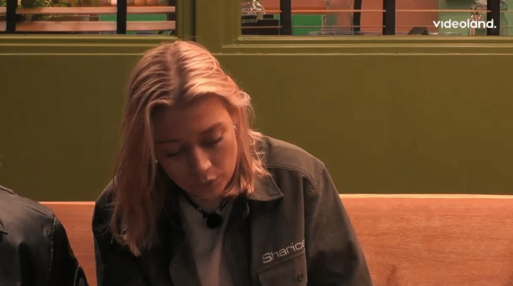 442344bee05ce4cbbfe8d56a9236fc3e.gif