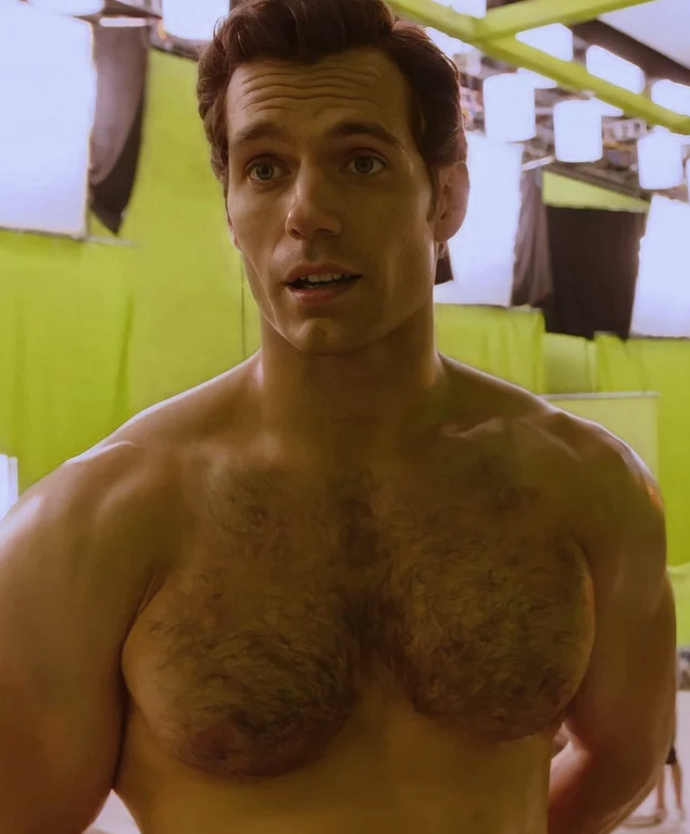 Henry Cavill : LadyBoners