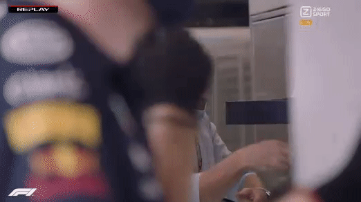 443983f17da75bb5a632011dd1def73d.gif