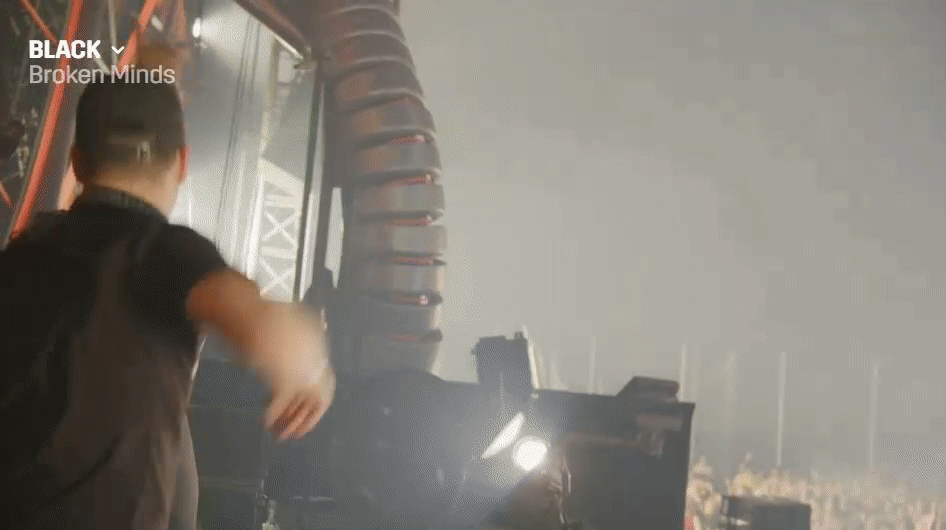 44a5388743fd74f2e66f357a0167579c.gif