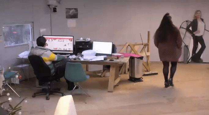 46a18c689a2a33895cb1ec9951fb6e79.gif
