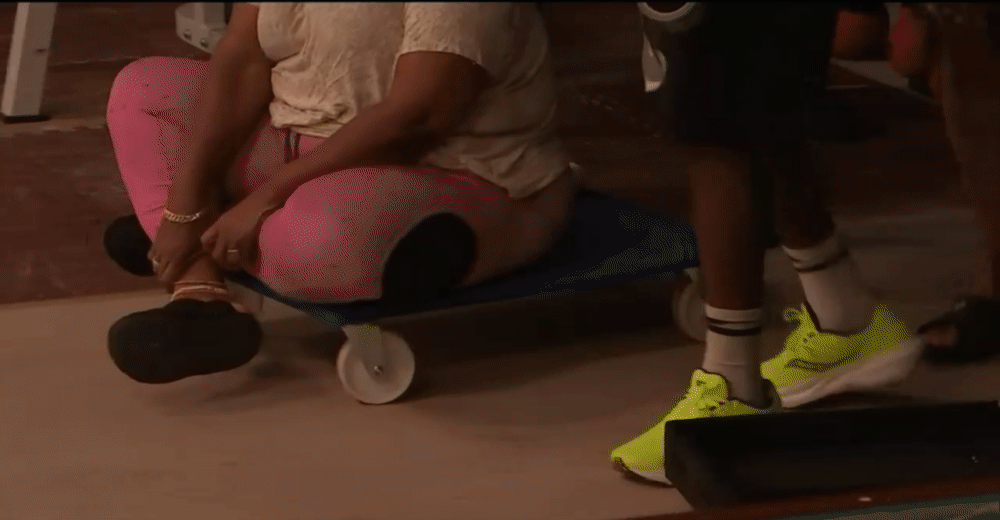 47282b2f3754f5f2e9c2d7742b593f5c.gif