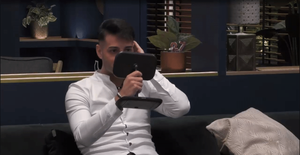 4799d8107170d86aea6c35e97a7e3b7f.gif