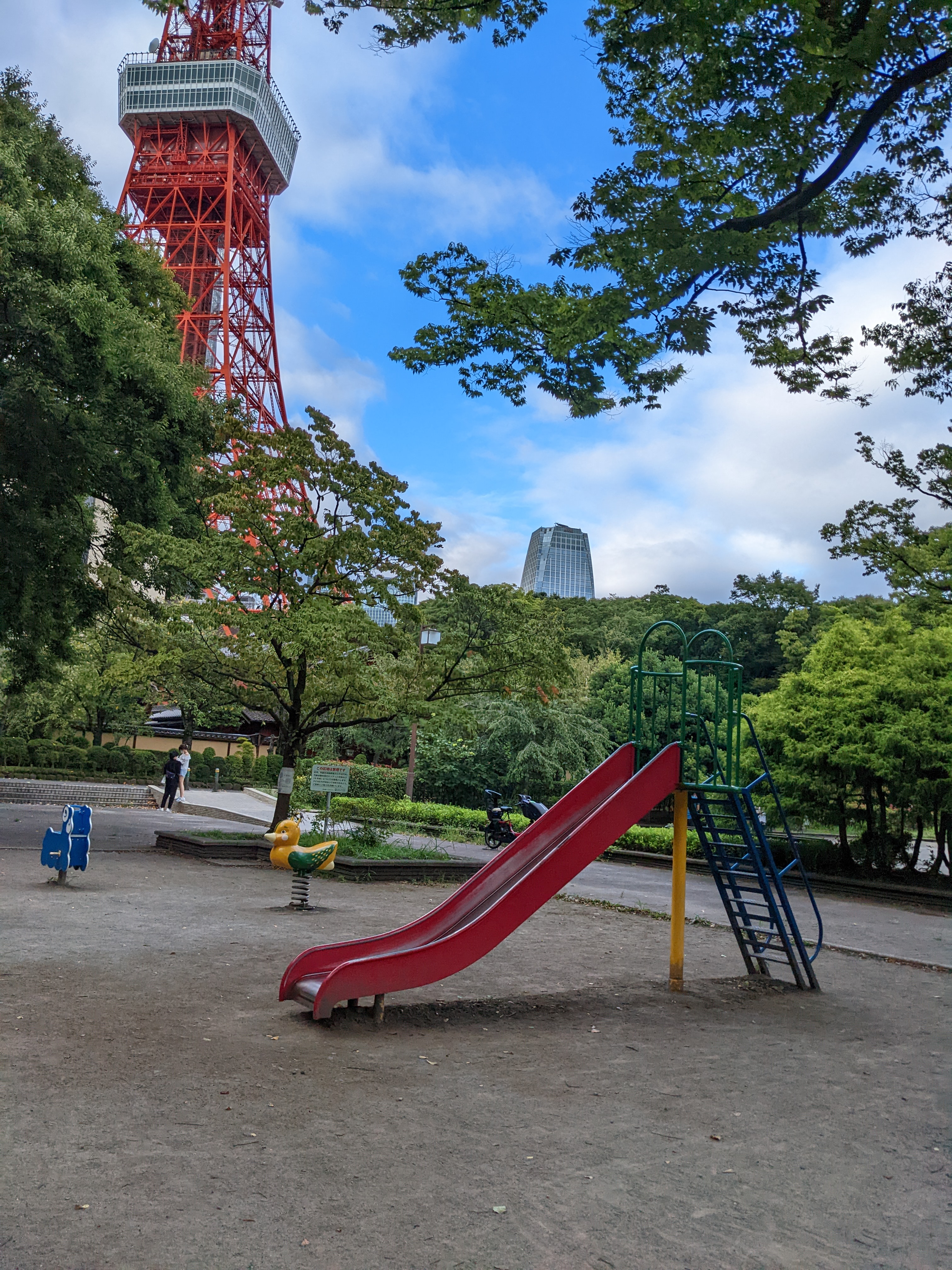 少女☆歌劇 レヴュースタァライトに出てきた滑り台