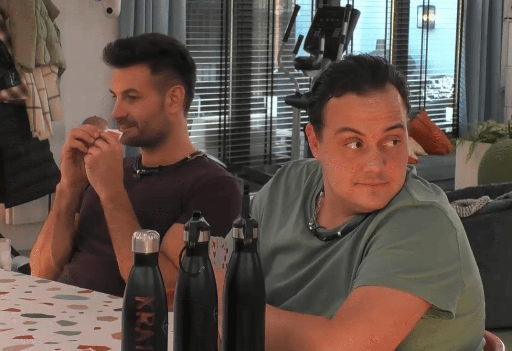 49e3c9d8d5fe798069b19094802d6b37.gif