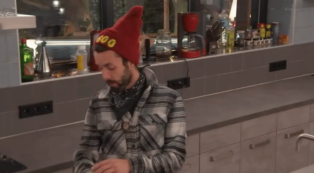 4a3270e509abbd4e8b4cd896072ea609.gif