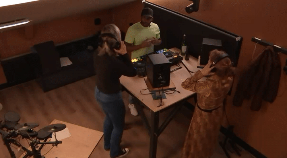 4aeaab4bd2936a12485b6871a5dcfce0.gif