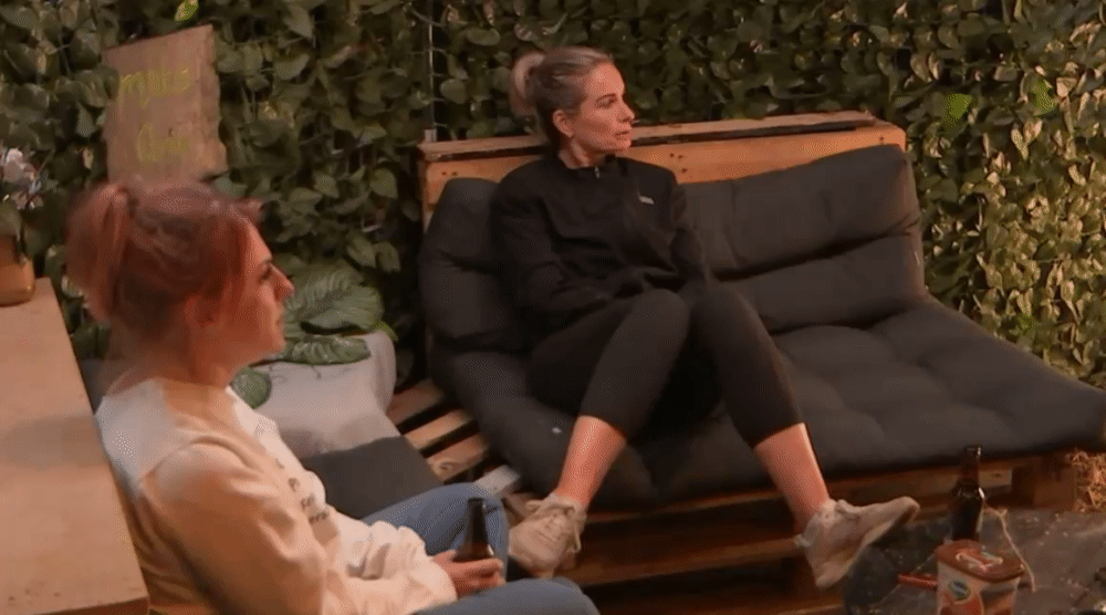 4b03c2359fe8b286c83ba642d8409bff.gif