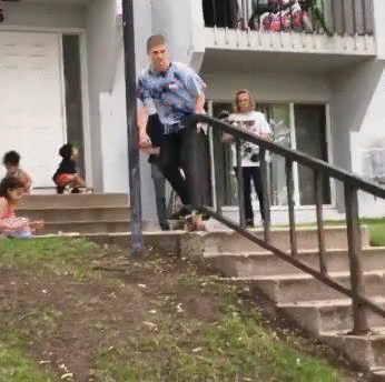 4d3529082263c752dbe67f7048a56370.gif