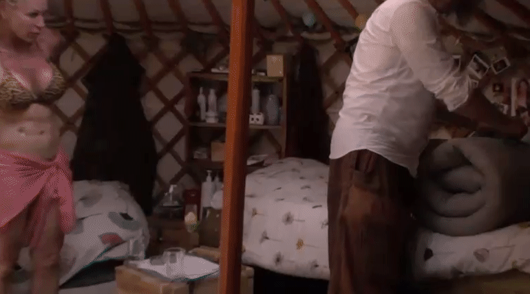 506e628f65e307d5ba0b29ba5c67a426.gif