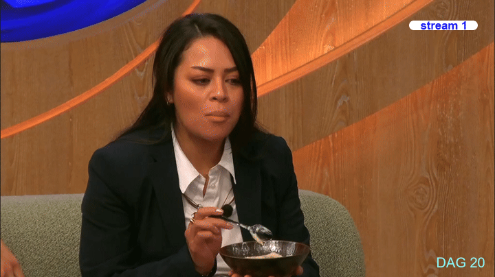 513d130f3b08298b4ff0ffad5d4766ae.gif