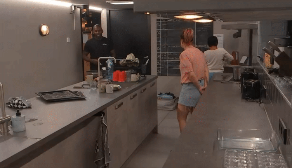 516602eb980ed034d7c7d7d21bbe2491.gif