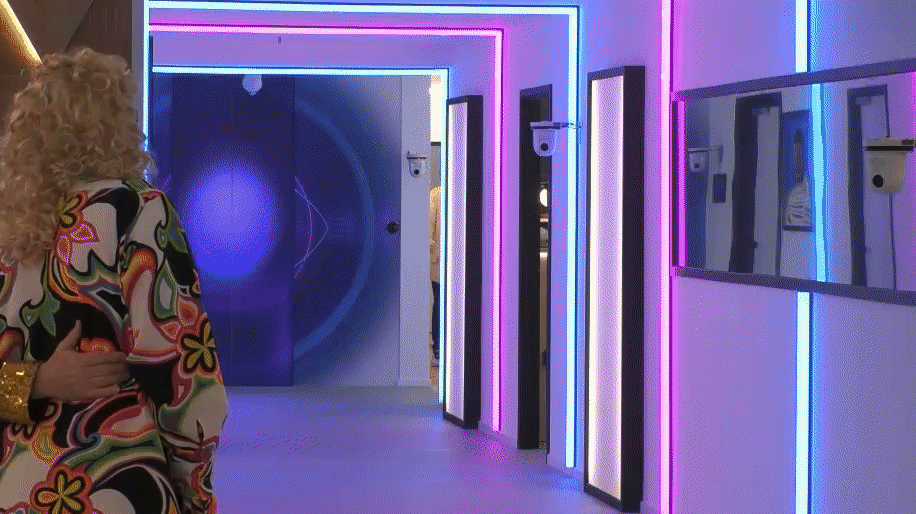 51a31d374b66f418190f8ddcaa505517.gif