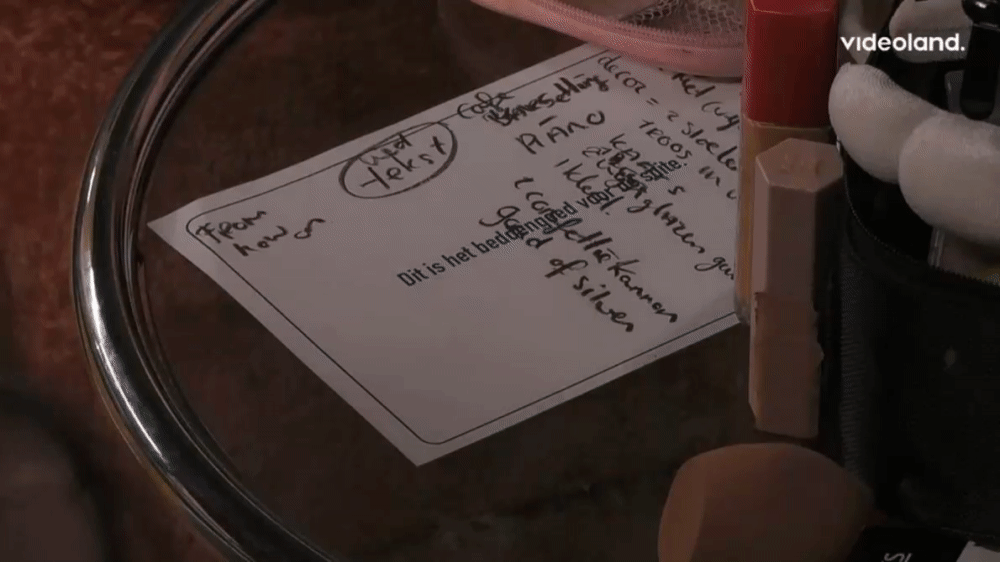 51a7595a68743d952309505f953de7d1.gif