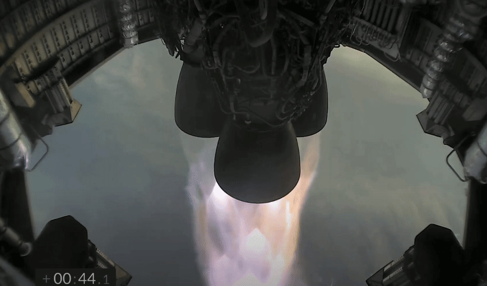 53924aa1f5d1931a2792a5006c671da2.gif