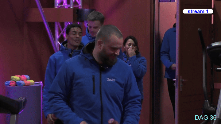 542dab20a5957b9f302ce6cfaf894698.gif