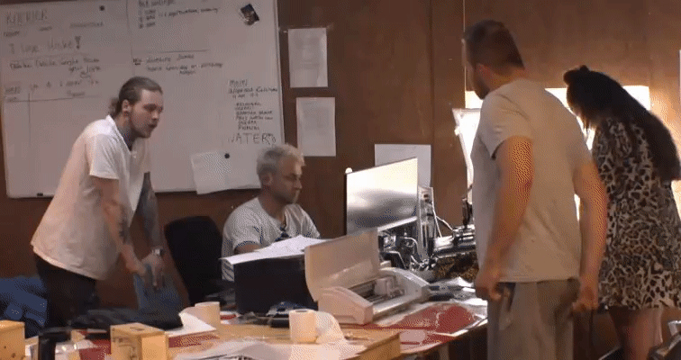 55e59d692ceaf60ab542b49953e4b39e.gif