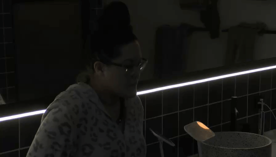576855a8dce093ba97f4b6ae07012982.gif