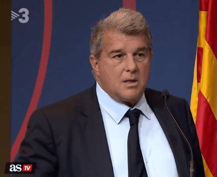 CREEIS QUE EL DROGADICTO DE LAPUERCA VA a DEMANDAR TB A LA UEFA?