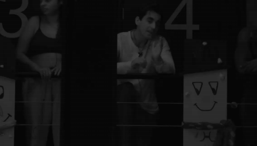 599454c6dae8fd2e0cc717b9fa66daf5.gif