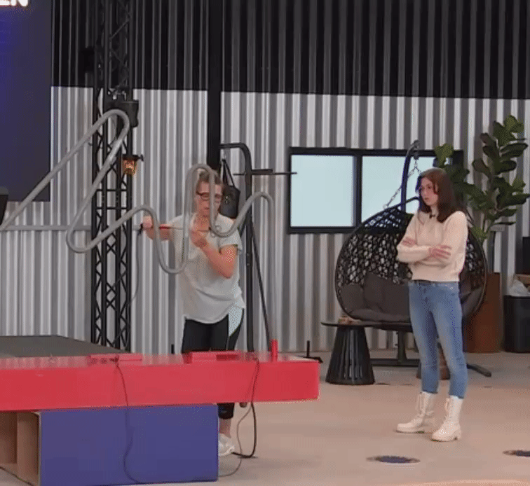 5c4efbff11763724ec8de9b655aa0e7f.gif