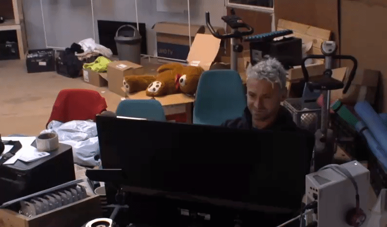 5c52929e0f81c981d0d7a6e0238b75b4.gif
