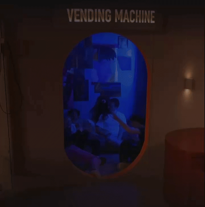 5d3f03fb3a846b67cb8bd4e86f6682de.gif
