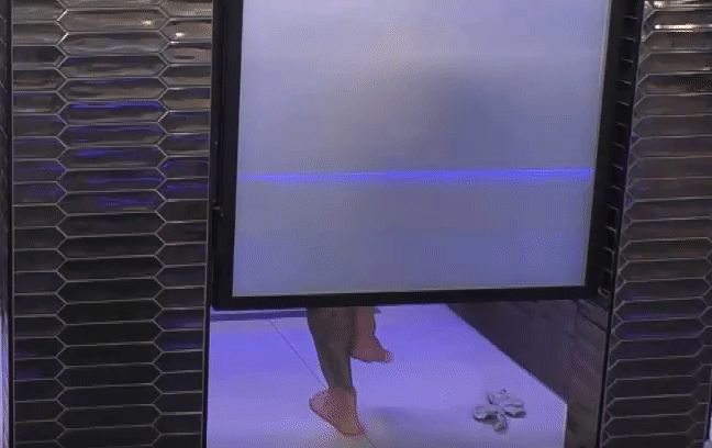 5efc3e43981f4db77f086a0e1538e853.gif