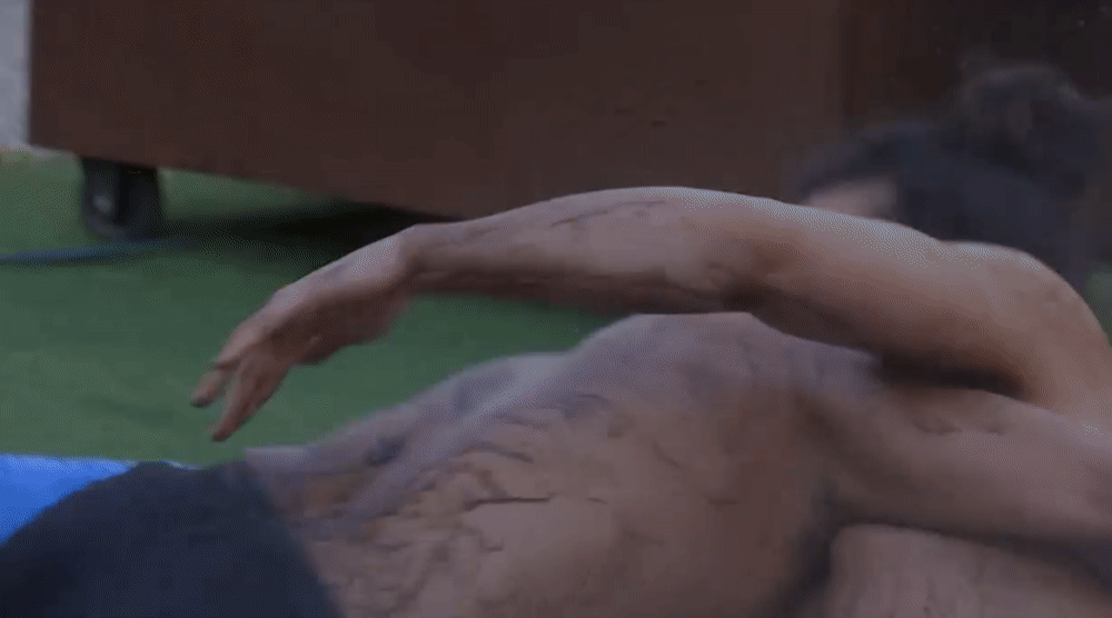 5f00501cc1a02f01c7823cef6a778d36.gif