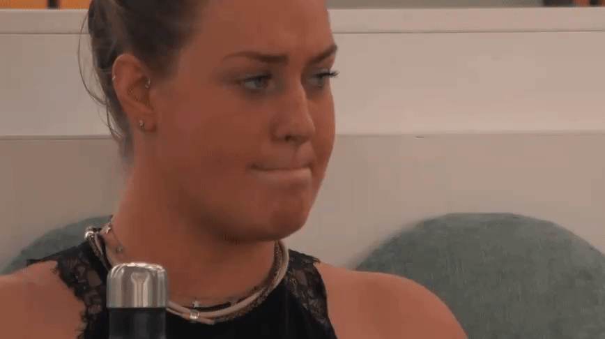 61233239f6e8302f80b72bd973a0177c.gif