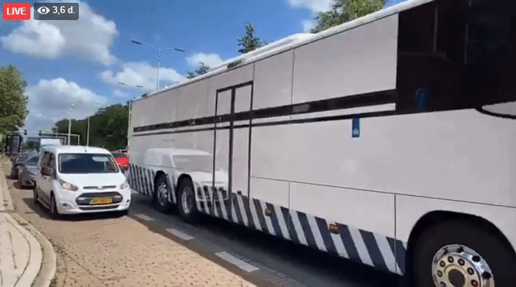 613b5c3f8fc341bac90c6c1f62c9a814.gif