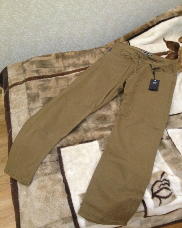 Через брюки