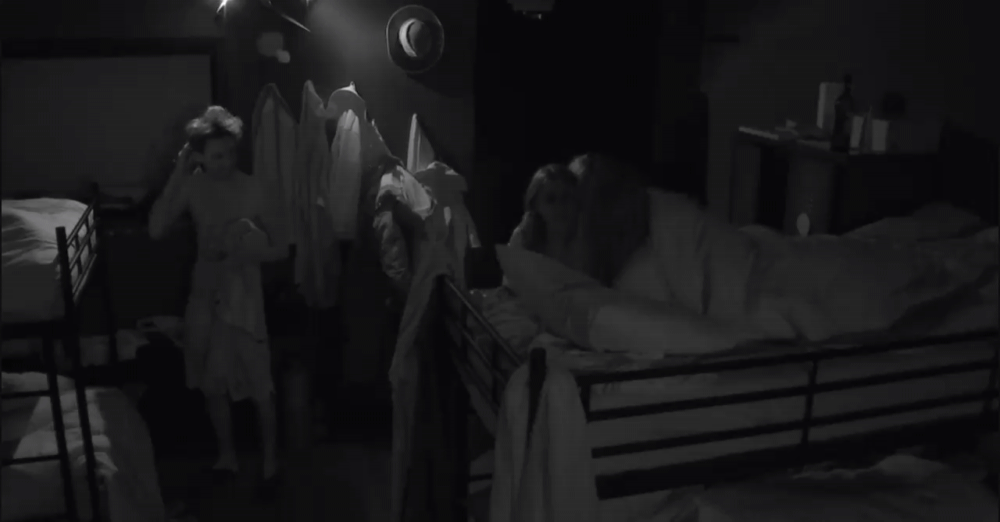 62a3459cd1b655cd14a1b092a994af35.gif