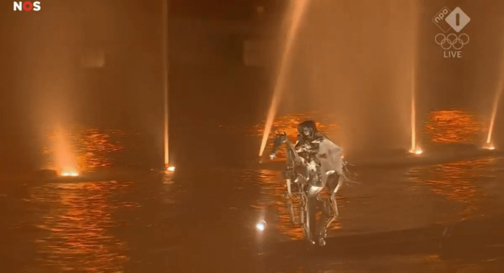630c218973432375792ec9f3c9606aee.gif
