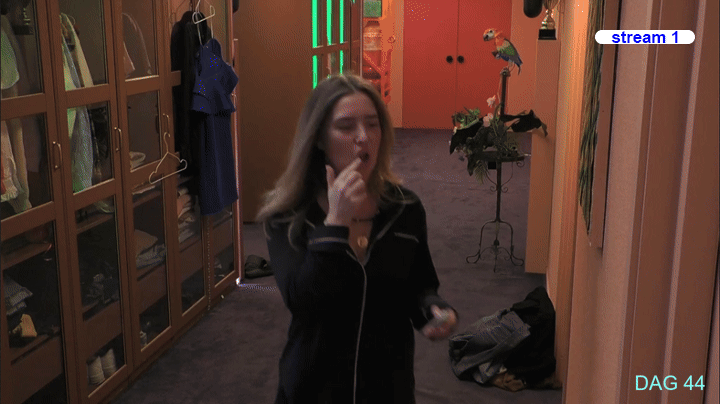 634160a62baf988f7ab46c3bd9ba49ee.gif
