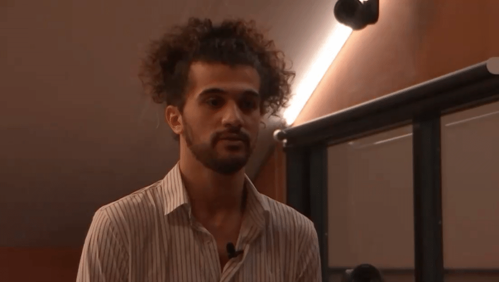 639a32ba4b25a6ed62073549baaf82ab.gif