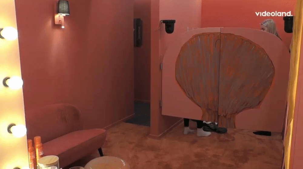 656fe9a55d80081da8582852dbd8f802.gif