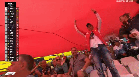 66957ef4a7564c7743eb7be3077fa5f8.gif