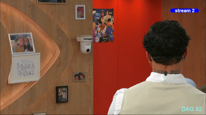 684d39abff1c5cc0f5722219d975618a.gif