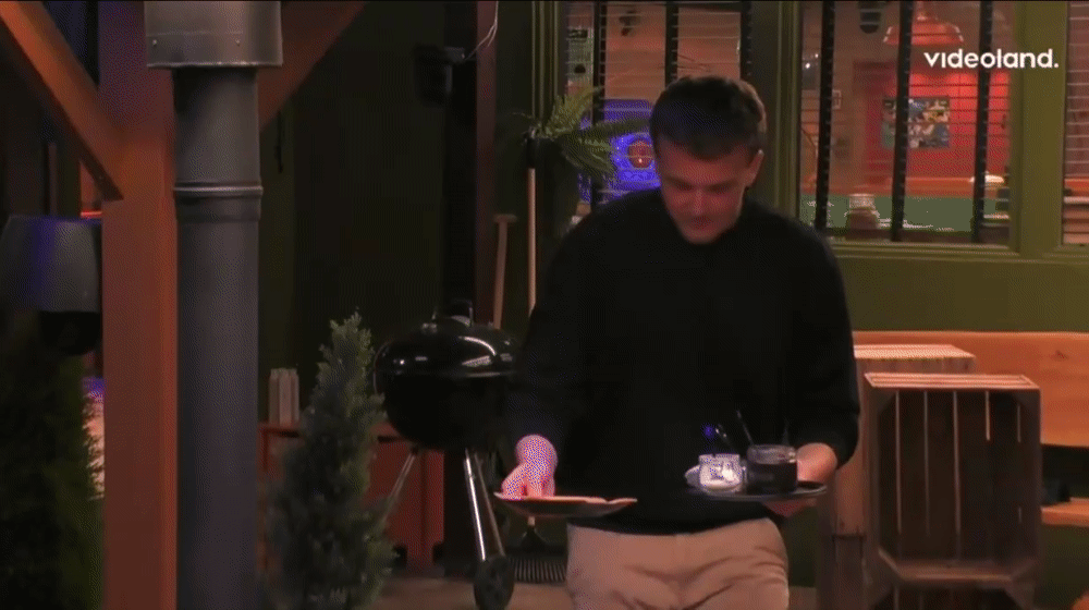 6981318bb13ba763e68855ee0a8e955c.gif