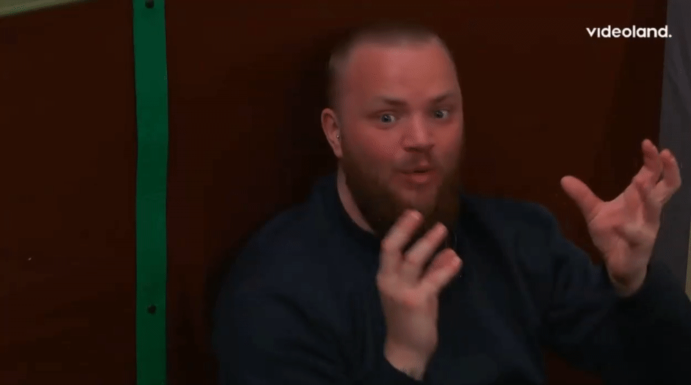 6b16607e4c51b344a8ddad02e215d6de.gif