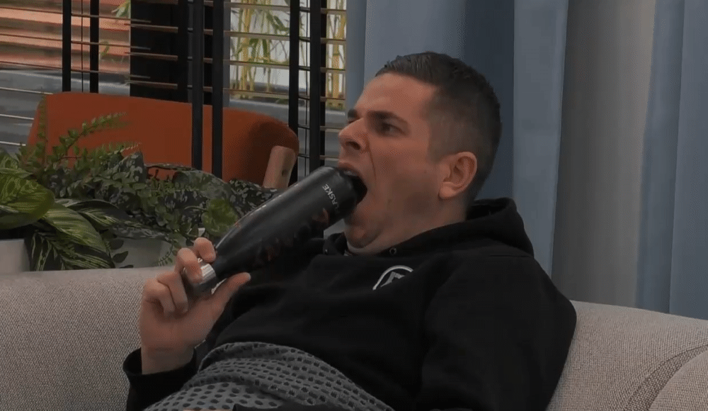 6ea8b0a4795a6bfef8c95a01a3b8bce6.gif