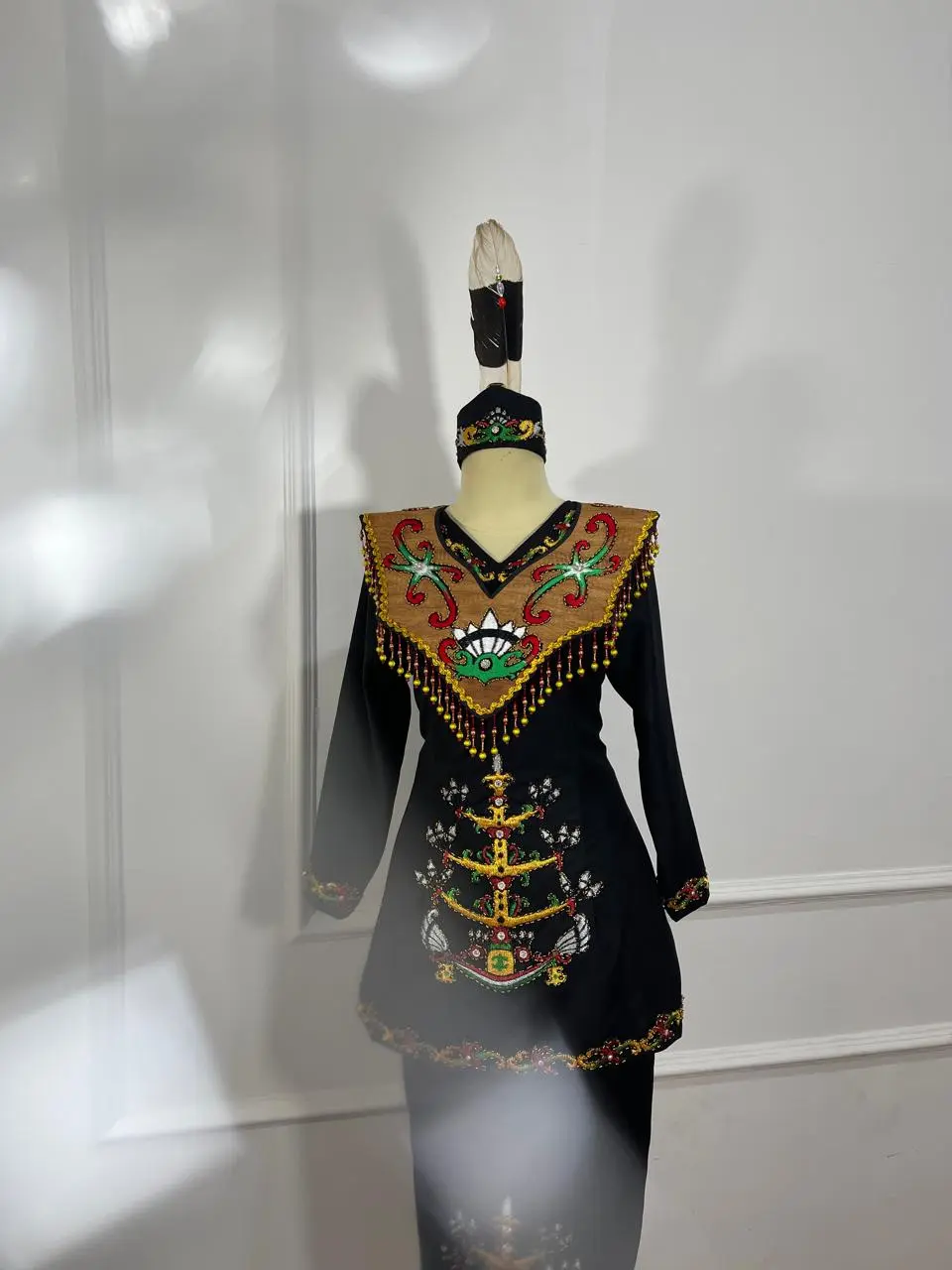 Baju Tradisional Dayak Ngaju