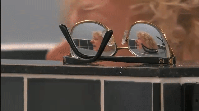 723d784a5e75b333d6e3c676f041f6e0.gif