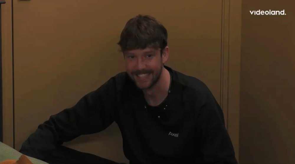72f852793b11c11662aa0ee74cc7fcd2.gif