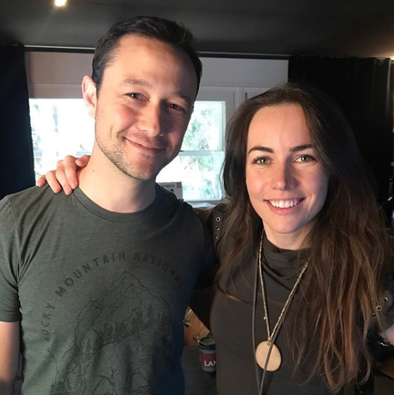 Лив Бори как-то раз провела подкаст с актёром Джозефом Гордоном-Левиттом (500 дней лета, Петля Времени, Начало)