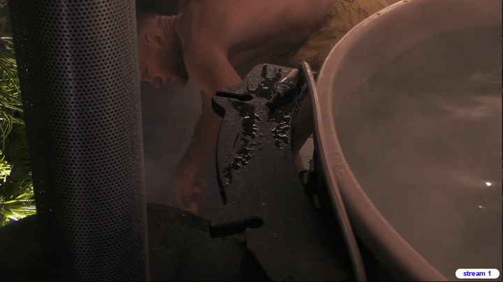 784927fc854642976529c037335c6ce1.gif